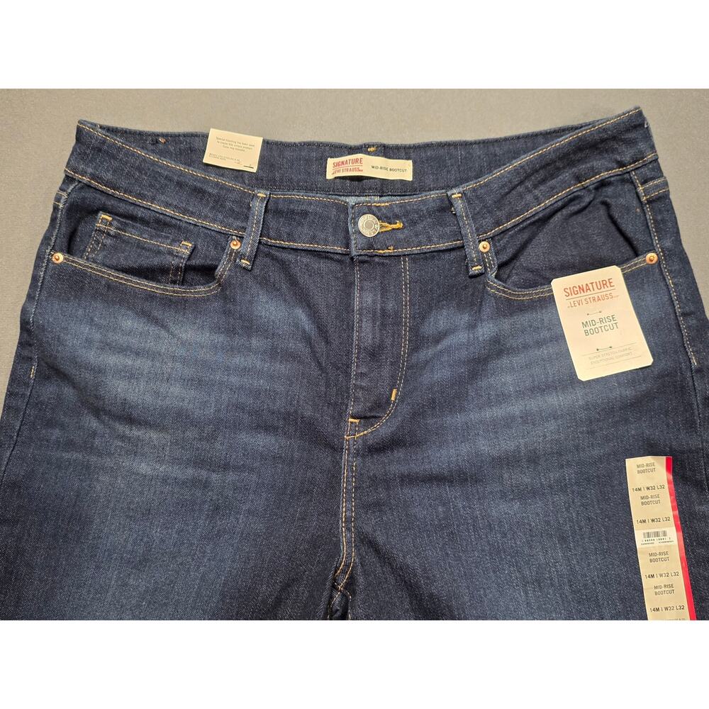 Levis Mid Rise Bootcut Jeans Womens 32x32 Dark Wash Stretch Comfort NWT - Picture 2 of 6